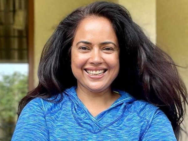 Actress Sameera Reddy Reveals about Trolls After Marriage