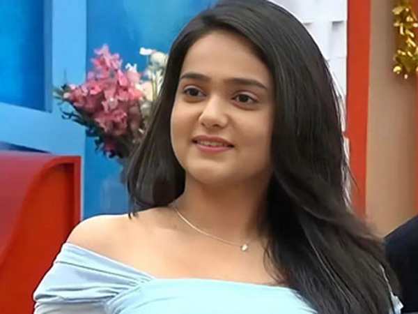 Bigg Boss Fame Sri Satya Looks Stylish in Latest Photos