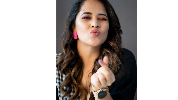 Anchor Anasuya Bharadwaj Latest Nice Looking Photos Viral