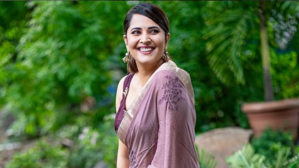 Anchor Anasuya and Her Husband Video Goes Viral in Internet