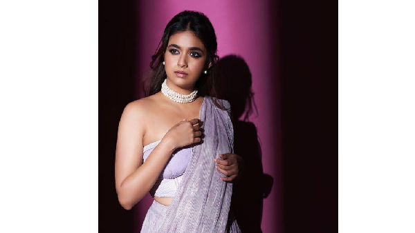 Heroine Keerthy Suresh Latest Beautiful Photos Viral