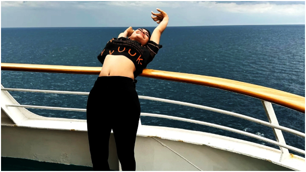 Bigg Boss Fame Lahari Shari Latest Good Looking Photo Viral