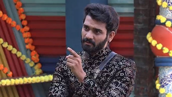 Bigg Boss Telugu Runner Akhil Sarthak emotional video on Raitu Bidda Pallavi Prashanth 