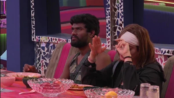 Pallavi Prashanth Crying After Bigg Boss Wrestling Task