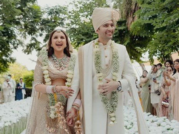 Actress Parineeti Chopra Married AAP MP Raghav Chadha.. First Photos Goes Viral