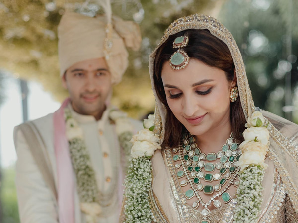 Actress Parineeti Chopra Married AAP MP Raghav Chadha.. First Photos Goes Viral