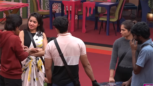 Rathika Rose Sensational Comments on Pallavi Prashanth in Bigg Boss Task