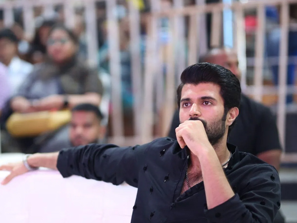 Vijay Devarakonda Sharing 1 Crore Rupees For 100 Families and Details on how to apply