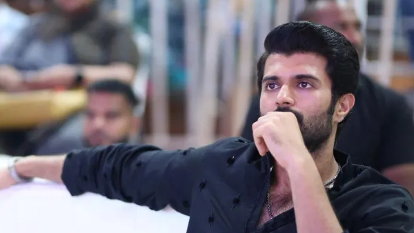 Vijay Deverakonda fans befitting reply to Abhishek Pictures tweet over World Famous Lover 6 crores losses