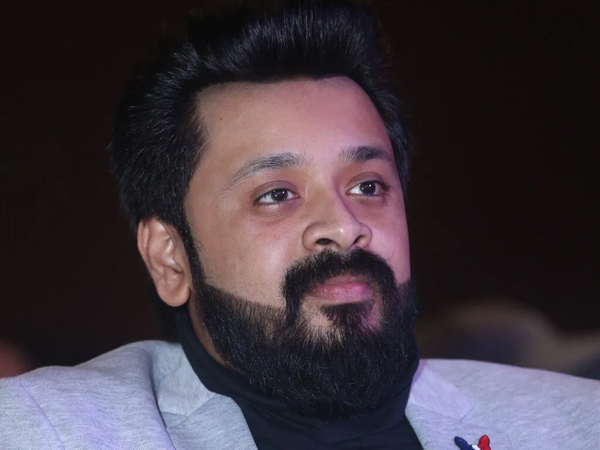 Music Director Amrish Shocking Comments On Anchor Suma at Rules Ranjann Event