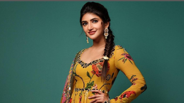 Bigg Boss Telugu 7 Heroine Sreeleela And Director Anil Ravipudi Fun With Bigg Boss 7 Telugu Contestants 