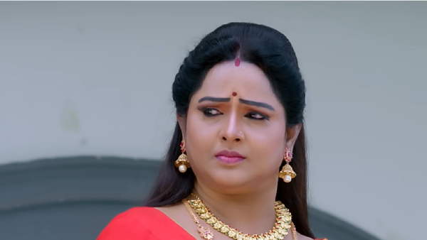 Kavya Knows Raj Love Drama in October 4th 2023 Episode number 218 in Brahmamudi Telugu Serial 