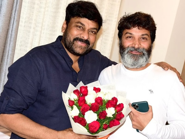 Megastar Chiranjeevi Khaidi Movie Sequel Directed by Trivikram Srinivas News Goes Viral Megastar Chiranjeevi Khaidi Movie Sequel Directed by Trivikram Srinivas News Goes Viral