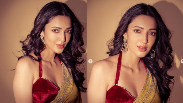  Neha Shetty Good Looking Saree Photos Goes Viral 