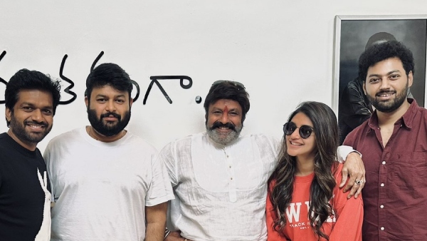 Nandamuri Balayya, Mokshagna and Sreeleela Photo Viral as As part of Bhagavanth Kesari Movie promotions Nandamuri Balayya, Mokshagna and Sreeleela Photo Viral as As part of Bhagavanth Kesari Movie promotions