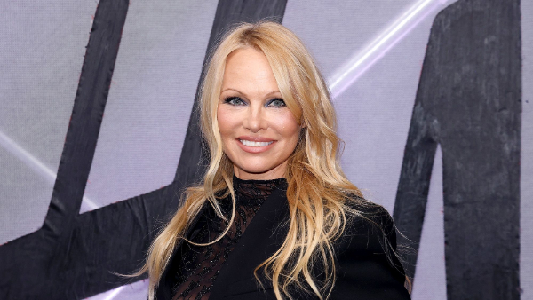 Do You know Pamela Anderson molested 4 times and divoreced Five times Throwback story of Baywatch Heroine Do You know Pamela Anderson molested 4 times and divoreced Five times Throwback story of Baywatch Heroine