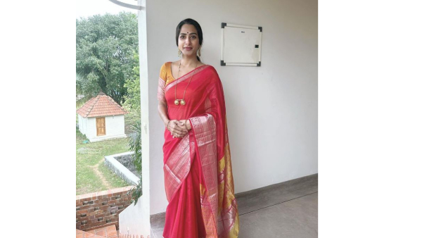 Senior Actress Surekha Vani With Mangalsutra Photo Goes Viral