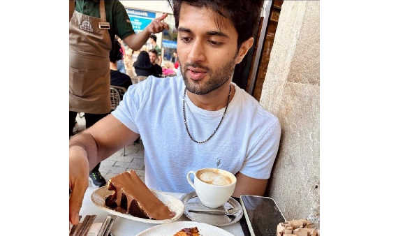 Vijay Devarakonda Rashmika Mandanna Unofficially Confirming That They are Living Together Photos Viral 