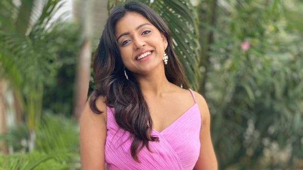 Heroine Vithika Sheru Good Looking Saree Photos goes Viral