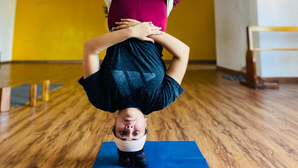  Jabardasth Anchor Anasuya Bharadwaj Bold Gym Photo Viral in Social Media