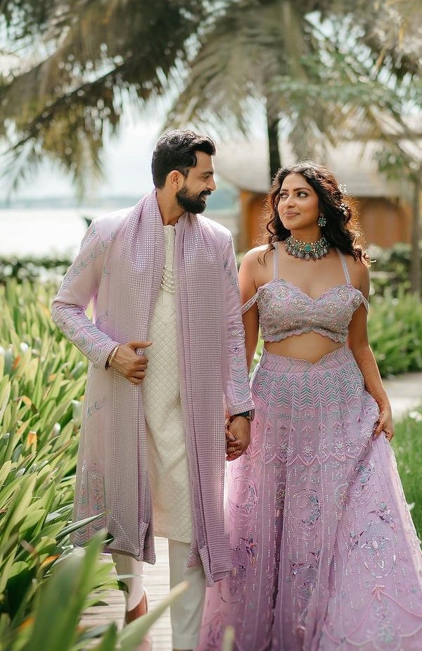 Ram Charan Heroine Amala Paul Marries Jagat Desai at Kochi Photos Viral in Social Media