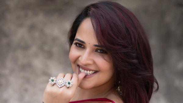 Jabardasth Fame Anasuya Bharadwaj revealed Kshanam movie offer by Adivi Sesh