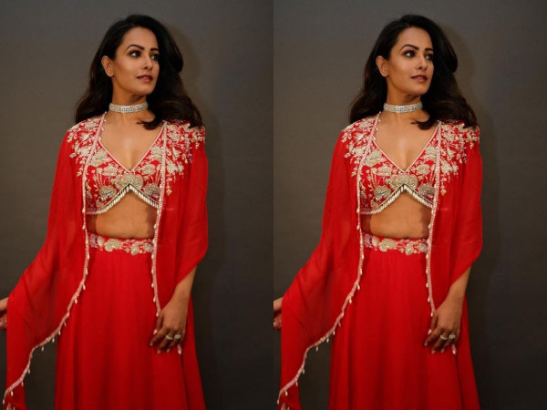  Senior Heroine Anita Latest Beautiful Looking Photos Viral