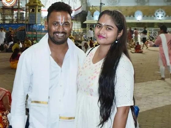 Jabardasth comedian Kiraak RP secretly married his girlfriend Lakshmi Prasanna in Vizag Full Details Here Jabardasth comedian Kiraak RP secretly married his girlfriend Lakshmi Prasanna in Vizag Full Details Here