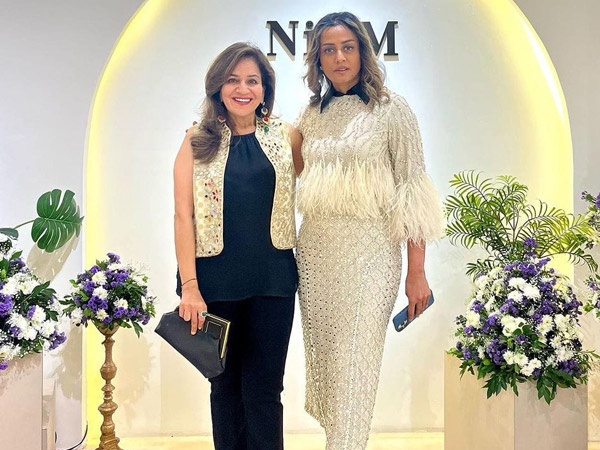 Mahesh Babu Wife Namrata Shirodkar Good Looking Photos Goes Viral