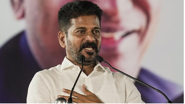 Jabardasth fame Anasuya Bharadwaj reacts on Congress Leader Revanth Reddys Viral Video Jabardasth fame Anasuya Bharadwaj reacts on Congress Leader Revanth Reddys Viral Video