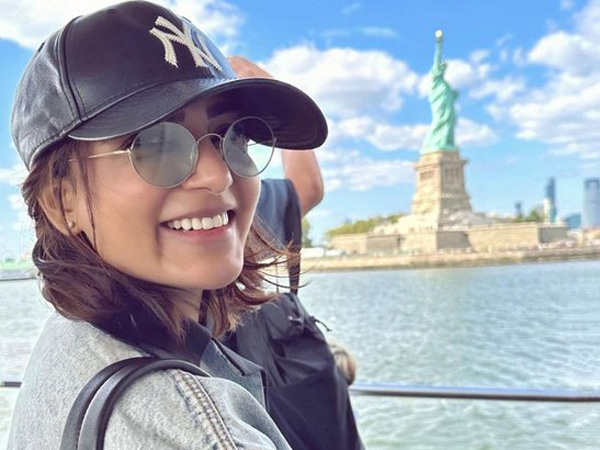  Tollywood Top Heroine Samantha Ruth Prabhu Latest Pics Shakes Internet