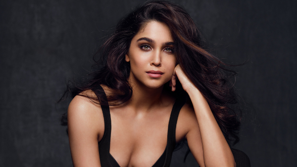 Heroine Confirm For Junior NTR in War 2 Movie Check Details