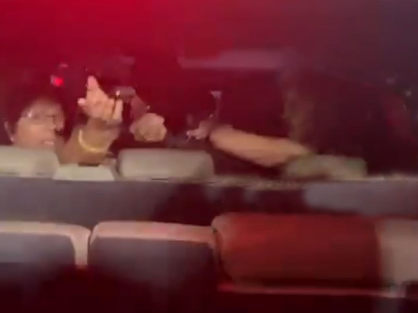 Fans Attack On Amardeep Family and Damages His Car After Bigg Boss Finale Fans Attack On Amardeep Family and Damages His Car After Bigg Boss Finale