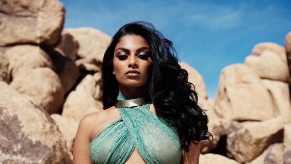 Australian hot Beauty Cahndrika Ravi Play Lead Role in Silk Smitha Biopic Check Details