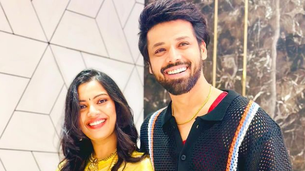 Singer Geetha Madhuri Get Prgenancy in Second Time Check Details 