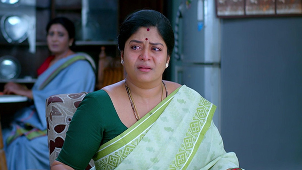 Kanakam Bothers Rudrani in December 11th 2023 Episode number 275 in Brahmamudi Telugu Serial 