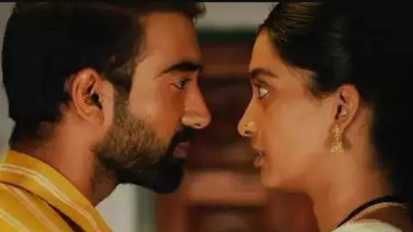 Sarkaaru Noukari Telugu Movie Review and Rating: Singer Sunita Son Akash Debut movie 