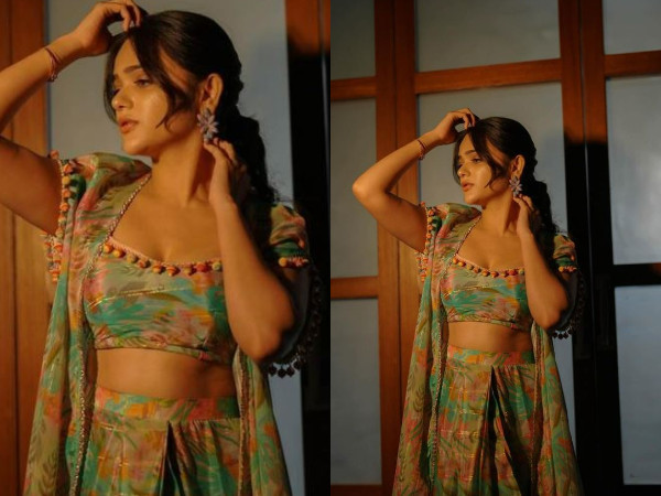 Bigg Boss Fame Sri Satya Gorgeous Looking Photos Viral