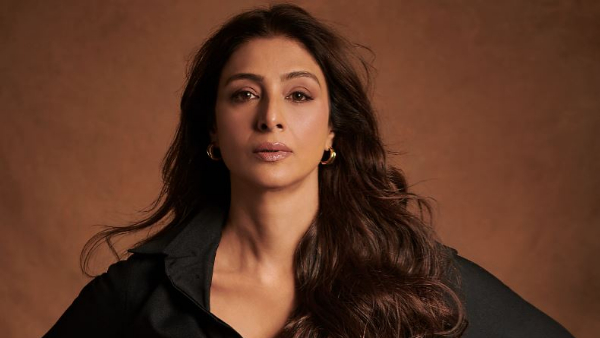  Senior Heroine Tabu Mesmerizing Photos Goes Viral Check Detials
