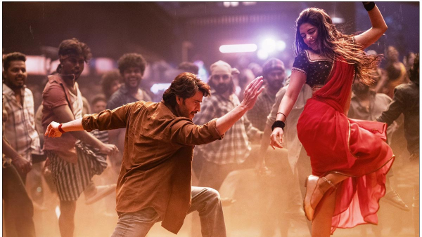  Sreeleela Wow Moments, Hi Energy steps in Mahesh Babus Guntur Kaaram goes Talk of The Industry