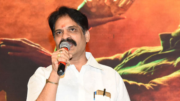  Ravi Tejas Eagle Postponed from Sankranti 2024 Race: Here is Producer Prasanna Kumar briefing 