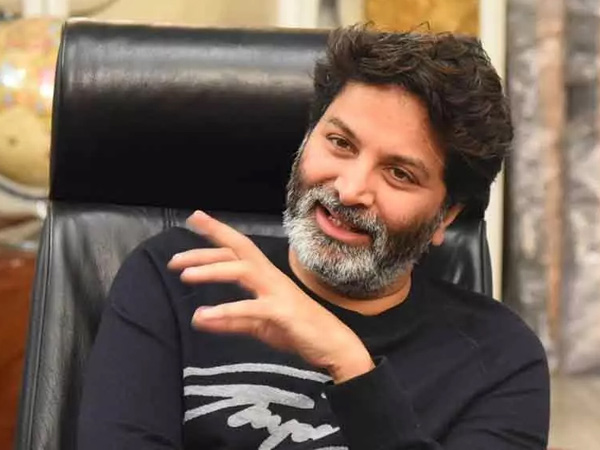 Poonam Kaur Sensational Tweet On Trivikram Srinivas About Guntur karam