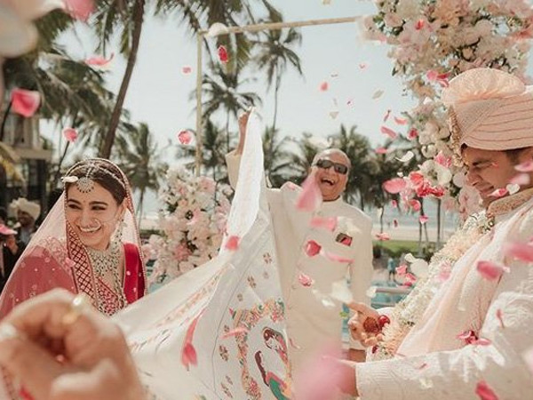 Balayya Heroine Aksha Pardasany Married Bollywood Cinematographer Kaushal Video Goes Viral