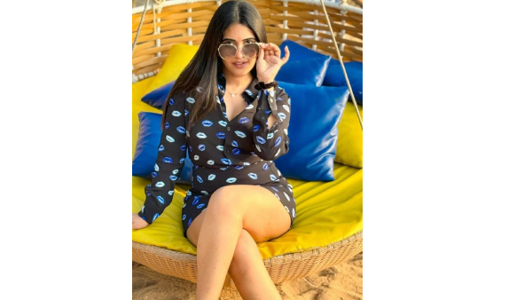 Anchor Sravanthi Chokarapu Latest Fantastic Photos Viral In Internet