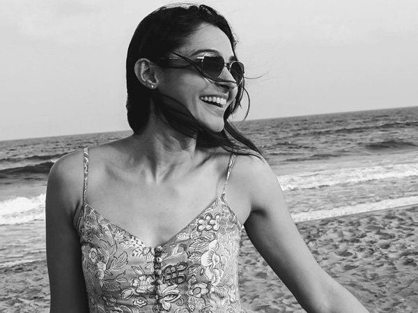 Actress Andrea Jeremiah Gives Clarity on Marriage