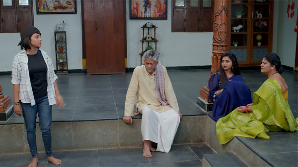 February 14th 2024 Episode number 332 in Brahmamudi Telugu Serial 