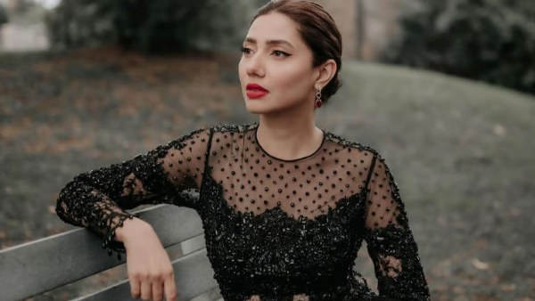 Actress Mahira Khan given Clarity on her Pregnancy and Netflix Project