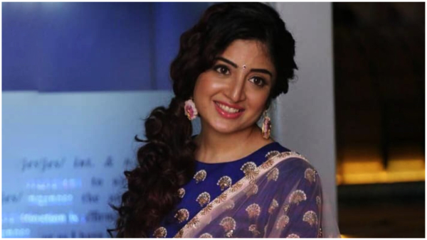 Heroine Poonam kaur Said Her Health Issues For The First Time Check Details