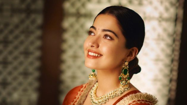 2024 january Top 10 Heroines in India: Alia Bhatt, Deepika Padukone, Katrina Kaif, Kiara Advani Full Details Here