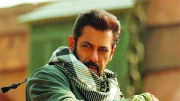 Do You Know Salman Khan was assistant to Jackie Shroff, Now He is 100 crores Rumuneration Hero in Bollywood